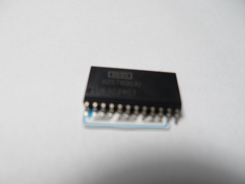 ADS7800JU  Micro controlador 12-Bit 3us Sampling Analog-to-Digit