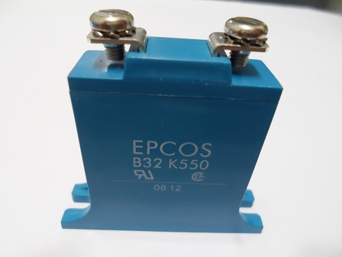B32K550    Varistor, protección de circuito, 550Vrms, 1500V, 25000A