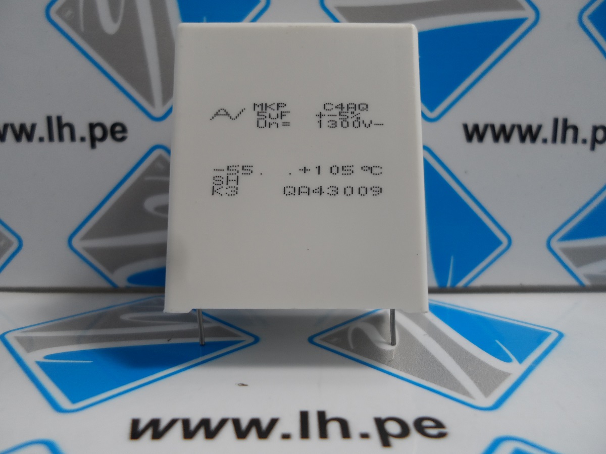 C4AQUBU4500A12J          Condensador de polipropileno, DC-Link, 5uF, 1300VDC, 8.2mΩ