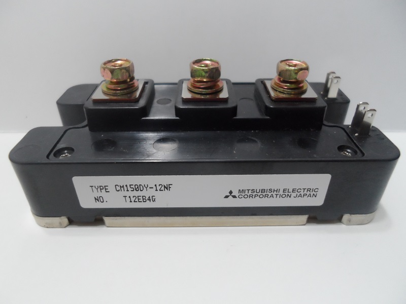 CM150DY-12NF     Modulo IGBT Transistor 150A, 1,7V, 590W, 600V