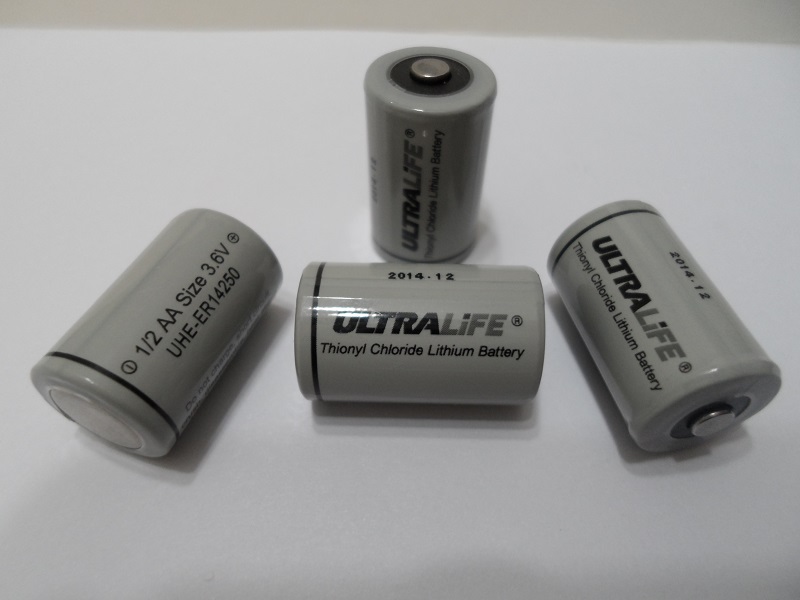 UHE-ER14250   Batería Lithium 1/2 AA, 3.6V, 1200mAh