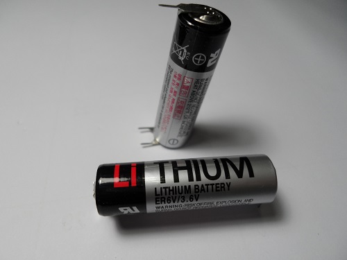 ER6V-3PIN  ER6VT3               Batería Lithium 3.6V AA 2000mAh