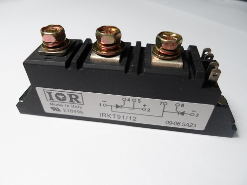 IRKT91/12  Modulo Thirstor/Thiristor Semipak 95A 1200V Doubler C