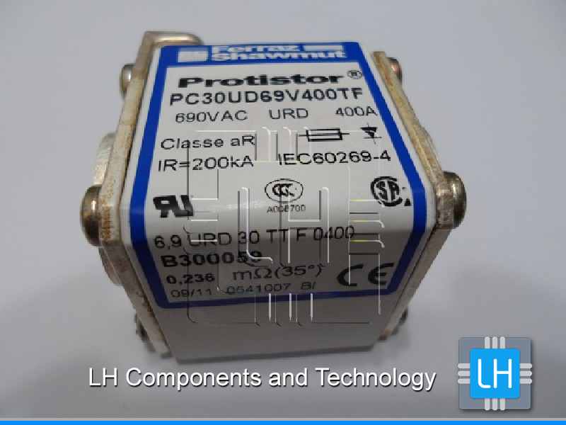 6.6URD30TTF0400. B300059 Fuse Ultra Rapido 400A 700V