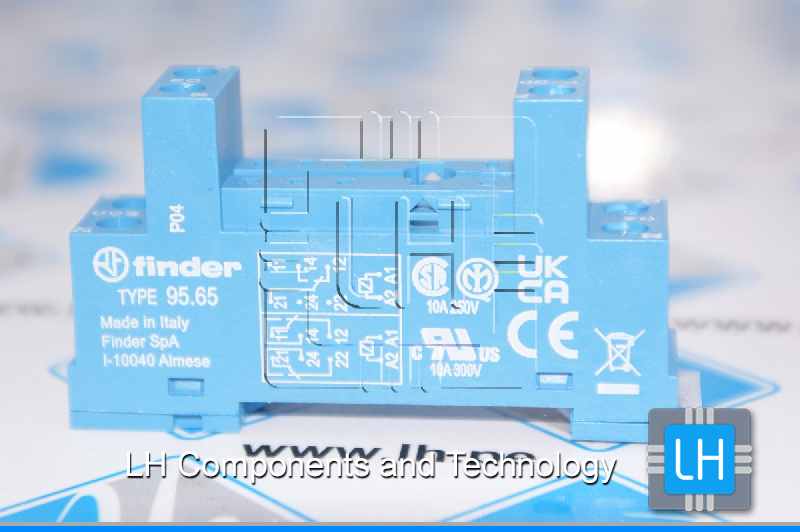 95.65SMA       Base Para Relay de 8 pines, 10A, 250V