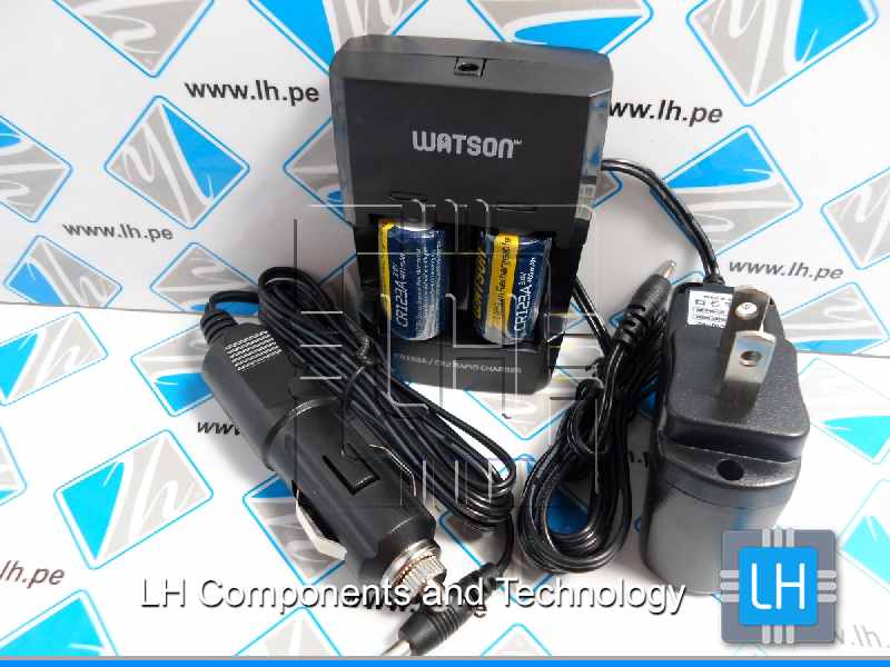 ADC-3VCR123A           Watson Dual Rapid Charger para 3V CR123A y CR2 Baterías de litio con 2 baterías CR123A