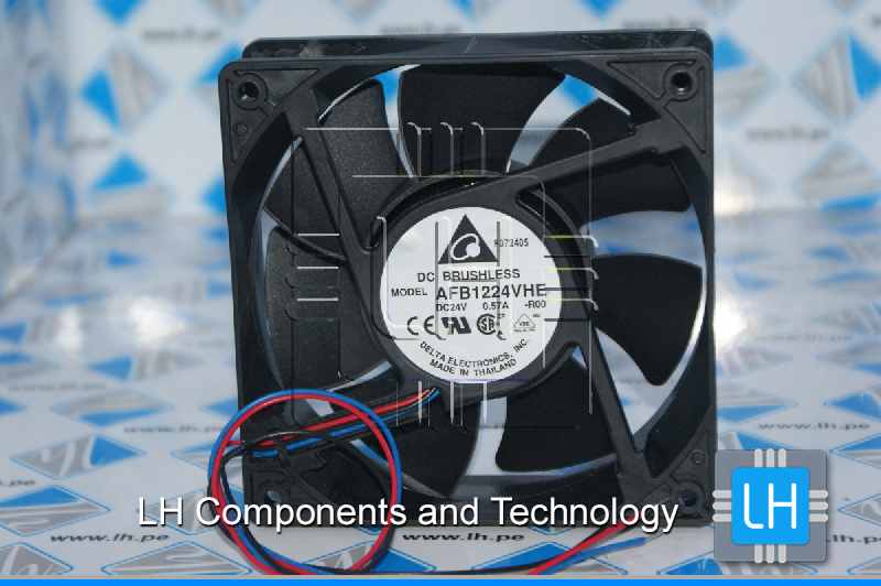 AFB1224VHE-R00                 Ventilador Axial 24VDC, 0.57A, 120mm x 120mm x 38mm, con 3 cables