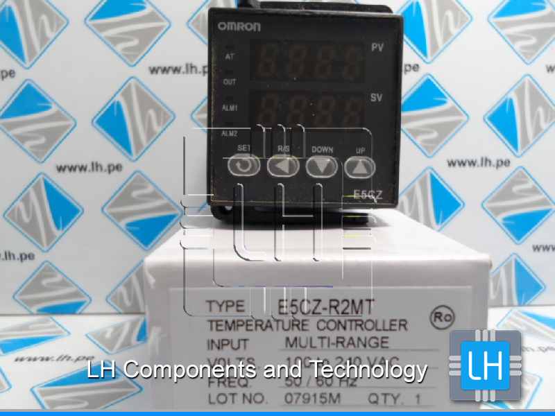 E5CZ-R2MT AC100-240        Omron On/Off Temperature Controller, 48 x 48mm, Platinum Resistance Thermometer, Thermocouple Input