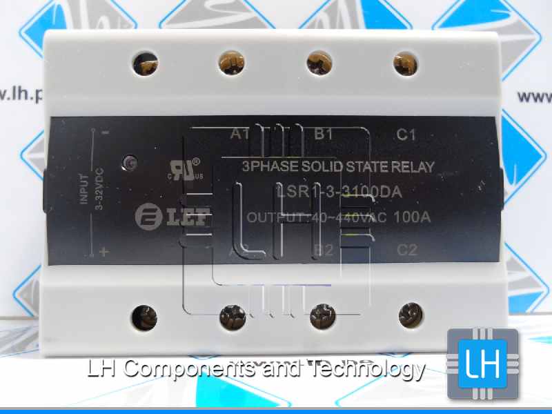 LSR1-3-3100DA      Relay Three 3 Phase Solid State Relay SSR 100A 40 440VAC