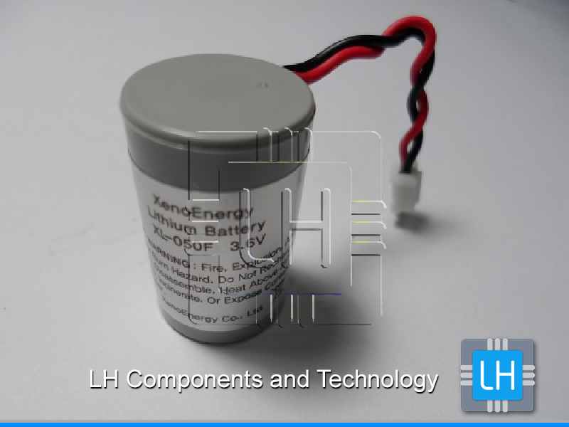 XL-050F-CAT       Batería Lithium 1/2AA, 3.6V, con conector